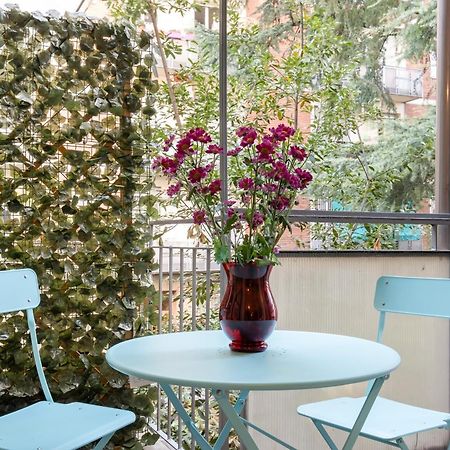 Giardini Margherita Monolocale Con Balcone Boloňa Exteriér fotografie